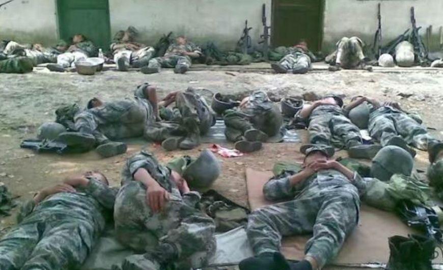 體質差當兵會累死嗎？——深度解析與應對建議，體質差當兵的風險解析與應對建議，深度探討新兵體能挑戰(zhàn)是否會引發(fā)過度疲勞問題。