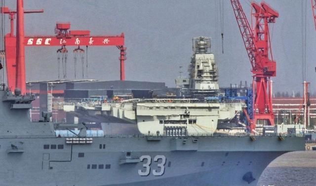 安徽艦——中國海軍的新銳航母力量，中國海軍新銳力量，安徽艦領(lǐng)銜航母編隊(duì)