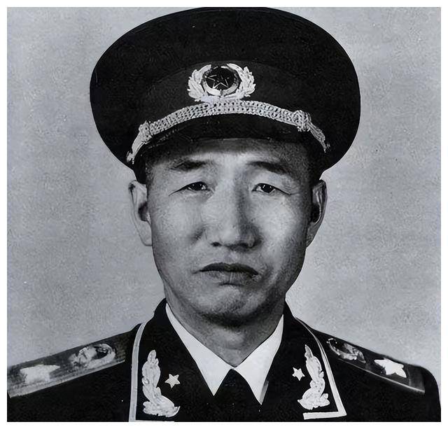 揭秘總參謀長身份，揭秘人物背景與職責(zé)，揭秘總參謀長身份，人物背景與職責(zé)探秘