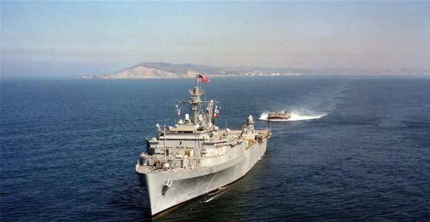 伊朗向中國購買超過200艘軍艦，深度解析背后的因素與影響，伊朗向中國購買逾200艘軍艦背后的動因及影響深度解析