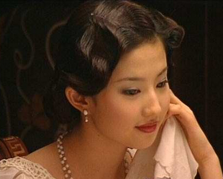 揭秘劉亦菲421事件，真相究竟如何？，劉亦菲421事件真相揭秘