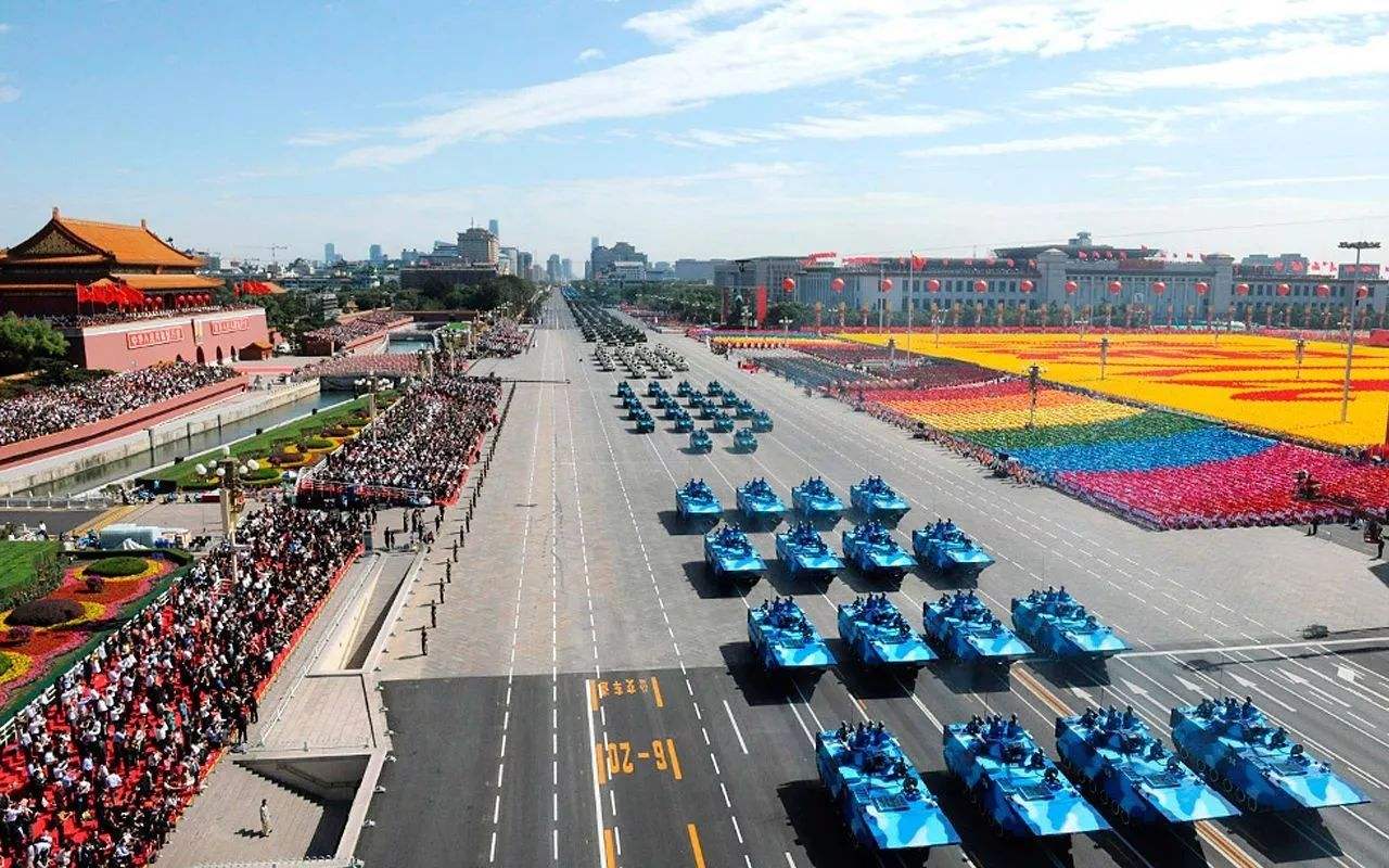 國慶閱兵，傳統(tǒng)與榮耀的展示，多少年舉辦一次？，國慶閱兵，傳統(tǒng)與榮耀的盛典——閱兵儀式舉辦周期揭秘