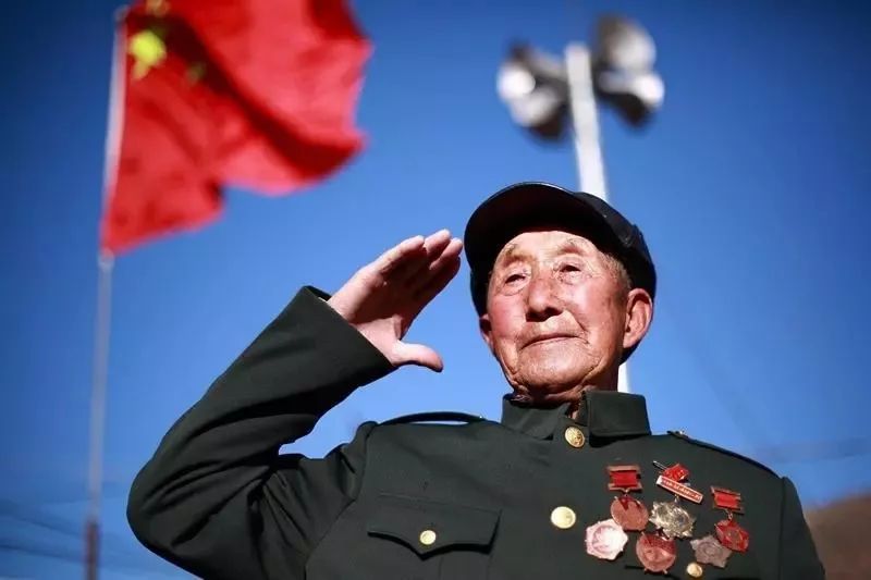 王中王一肖一馬期中期準，深度解析與預測策略，王中王一肖一馬期中期準深度解析與預測策略探討