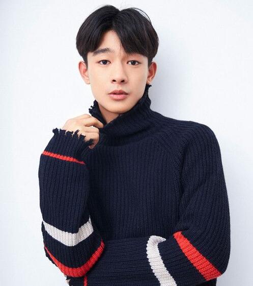 余慶偉個人資料簡介，余慶偉個人資料簡介，探索他的生活與事業(yè)