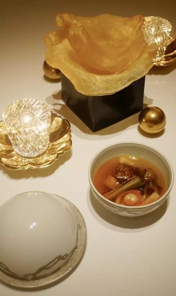 今晚澳門六開獎結(jié)果及彩票背后的故事，澳門六開獎結(jié)果揭曉，彩票背后的故事引人關(guān)注