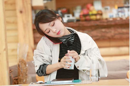 演員王珂為何不溫不火？——深度解析其演藝之路，演員王珂演藝之路解析，為何未能大紅大紫？深度探究其演藝生涯。